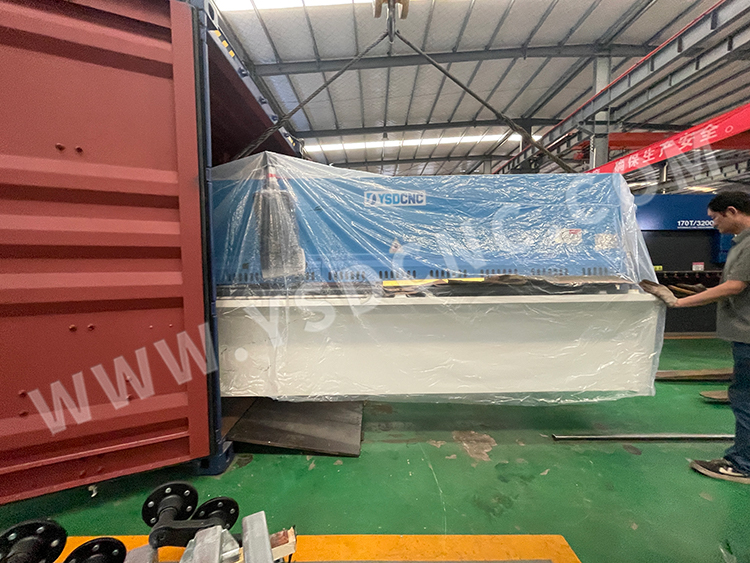Hydraulic shearing machine & Hydraulic Press Brake & Laser marking machine & Mold (13) 模具 (12) 液压剪板机及液压折弯机及激光