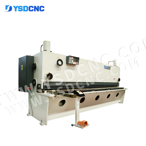 QC11K 6x3200 液压闸式剪板机与 E21S