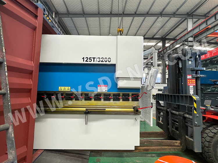 Hydraulic shearing machine & Hydraulic Press Brake & Laser marking machine & Mold (5) 液压剪板机&液压折弯机&激光打标机&模具 (5)