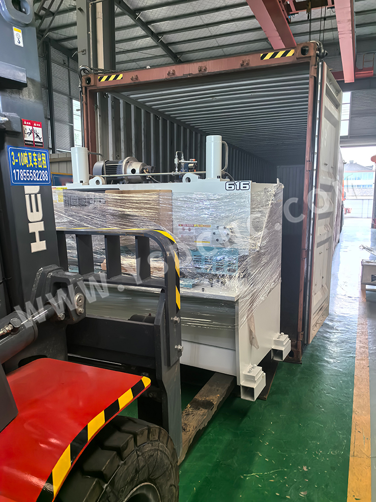 Press Brake & 2 set Hydraulic Shearing Machine & Fixed Notching Machine & Rolling Machine & Mold (3) 折弯机&2台液压剪板机&固定剪板机&卷板机&模具 (3)
