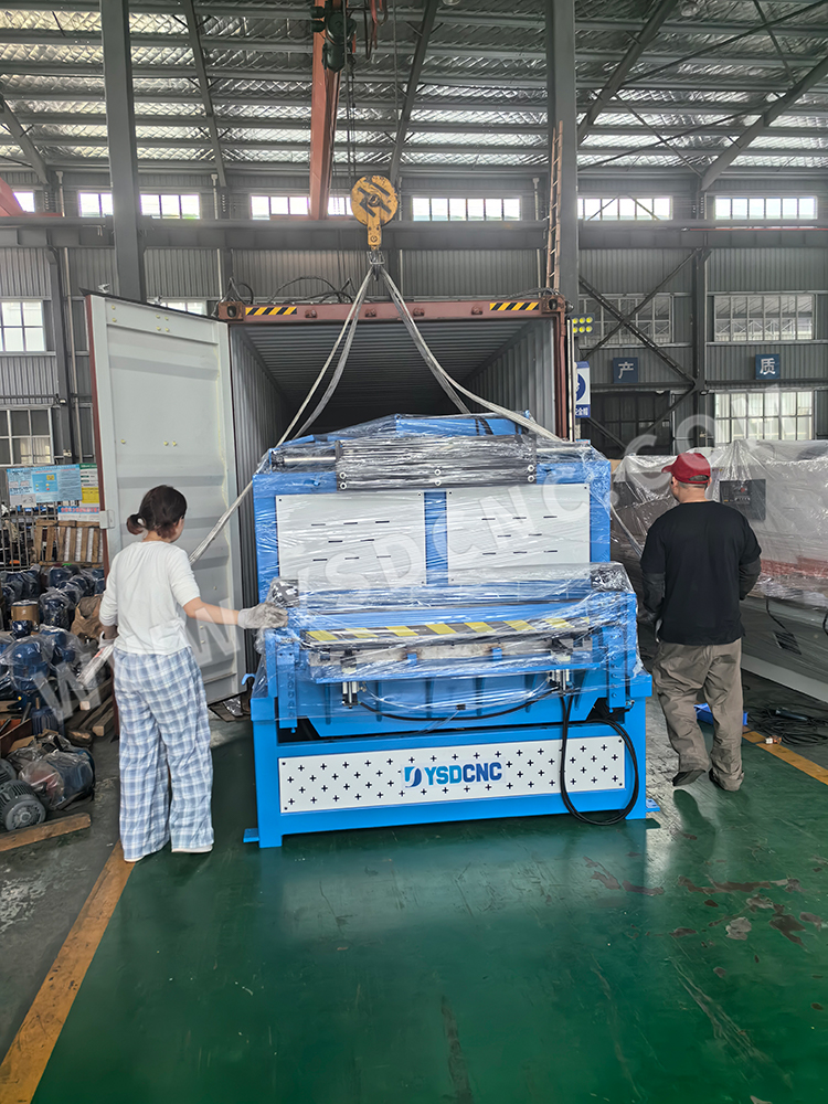 laser cutting machine & 4 set HVAC duct machine & Punch press +NC feeder +conveyor & Auto Line U (6) 激光切割机 & 4 台暖通空调风管机 & 冲床 + 数控送料机 + 传送带和自动线 U (6)