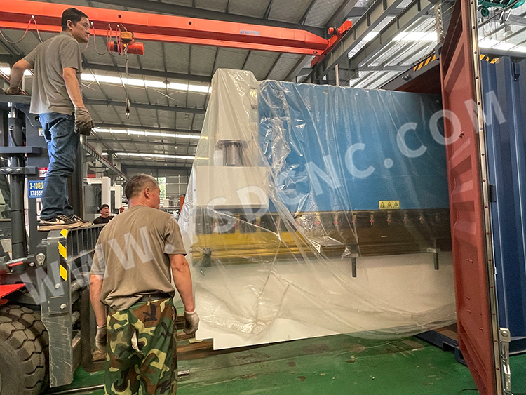 Hydraulic shearing machine & Hydraulic Press Brake & Laser marking machine & Mold (27) 液压剪板机液压剪板机及激光打标机及模具 (26)