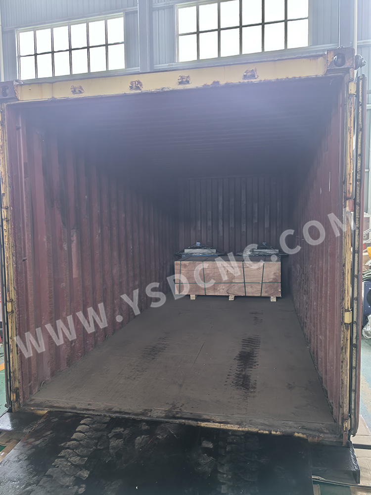 8 Hvac Duct Machines shipped to France (3) 