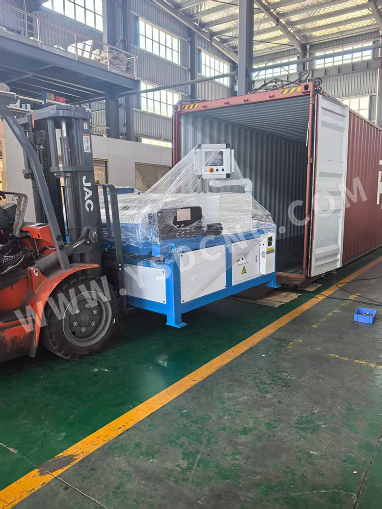 auto duct line 3 & Electric rotary machine & hydraulic riveting machine & Rack & Mobile small crane & Pneumatic TDF folding machine (9) 自动风管线3条&电动旋翼机&液压铆接机&机架&移动小吊机&气动TDF折边机 (9)
