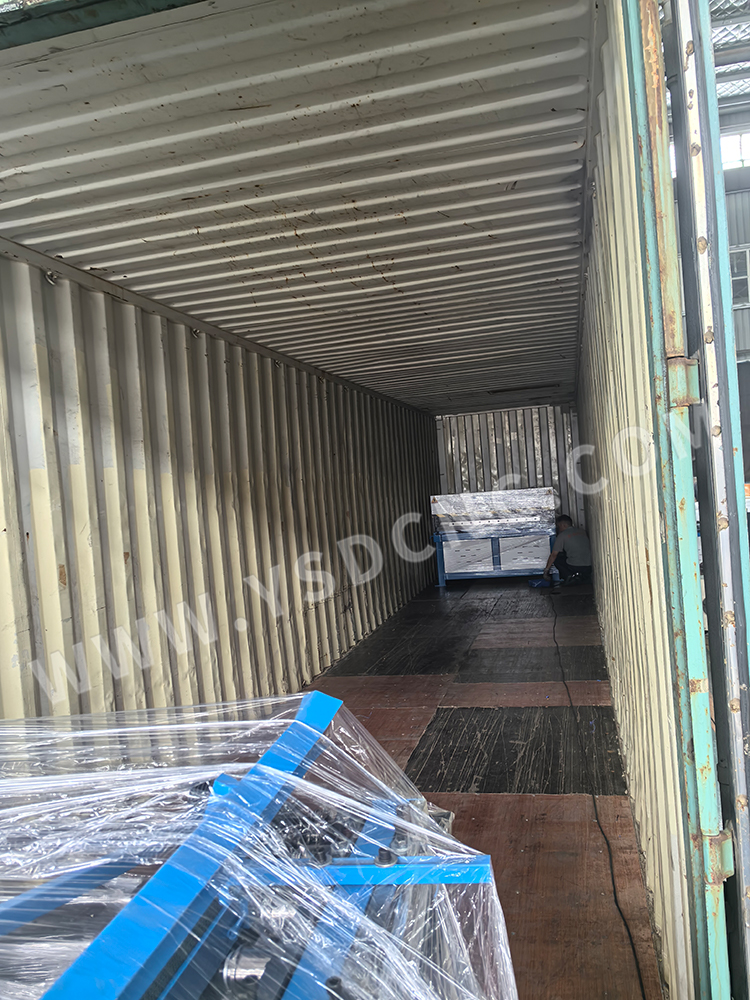 laser cutting machine & 4 set HVAC duct machine & Punch press +NC feeder +conveyor & Auto Line U (3) 激光切割机和4台暖通空调风管机和冲床+数控送料机+输送机和自动线U (3)