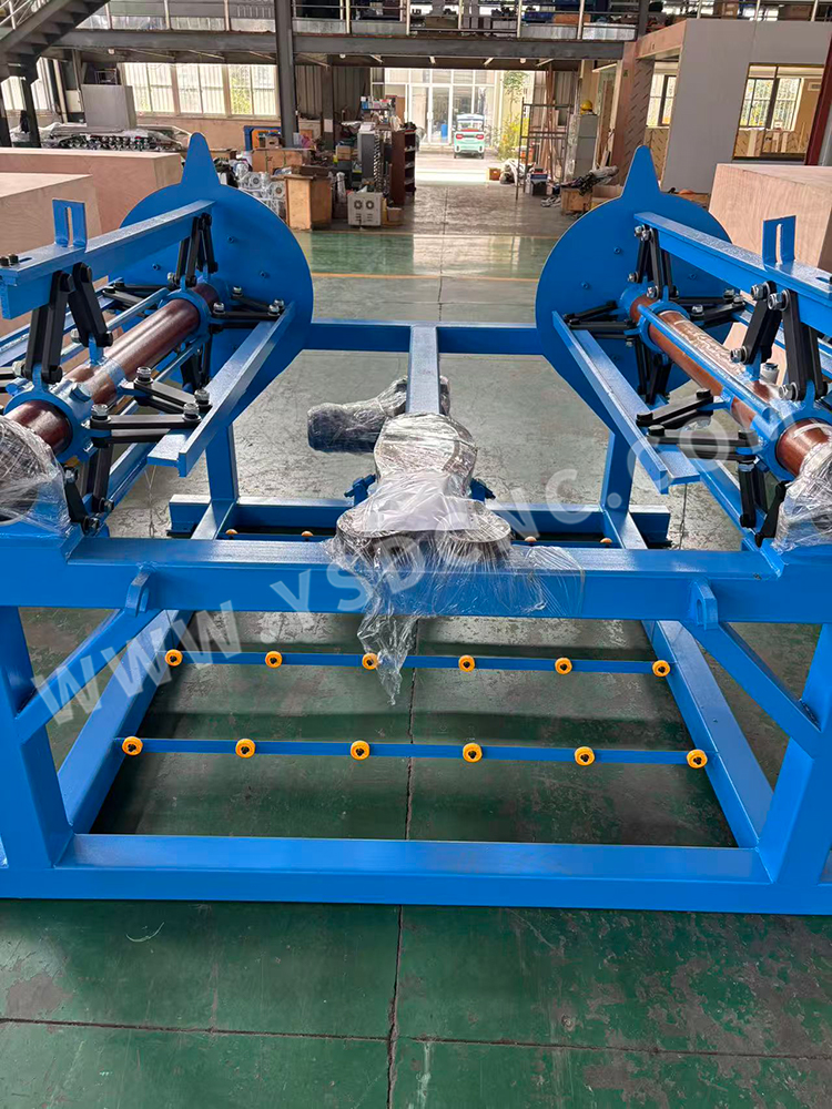 auto duct line 3 & Electric rotary machine & hydraulic riveting machine & Rack & Mobile small crane & Pneumatic TDF folding machine (5) 自动风管线3 & 电动旋转机 & 液压铆接机 & 货架 & 移动小吊车 & 气动TDF折边机 (5)