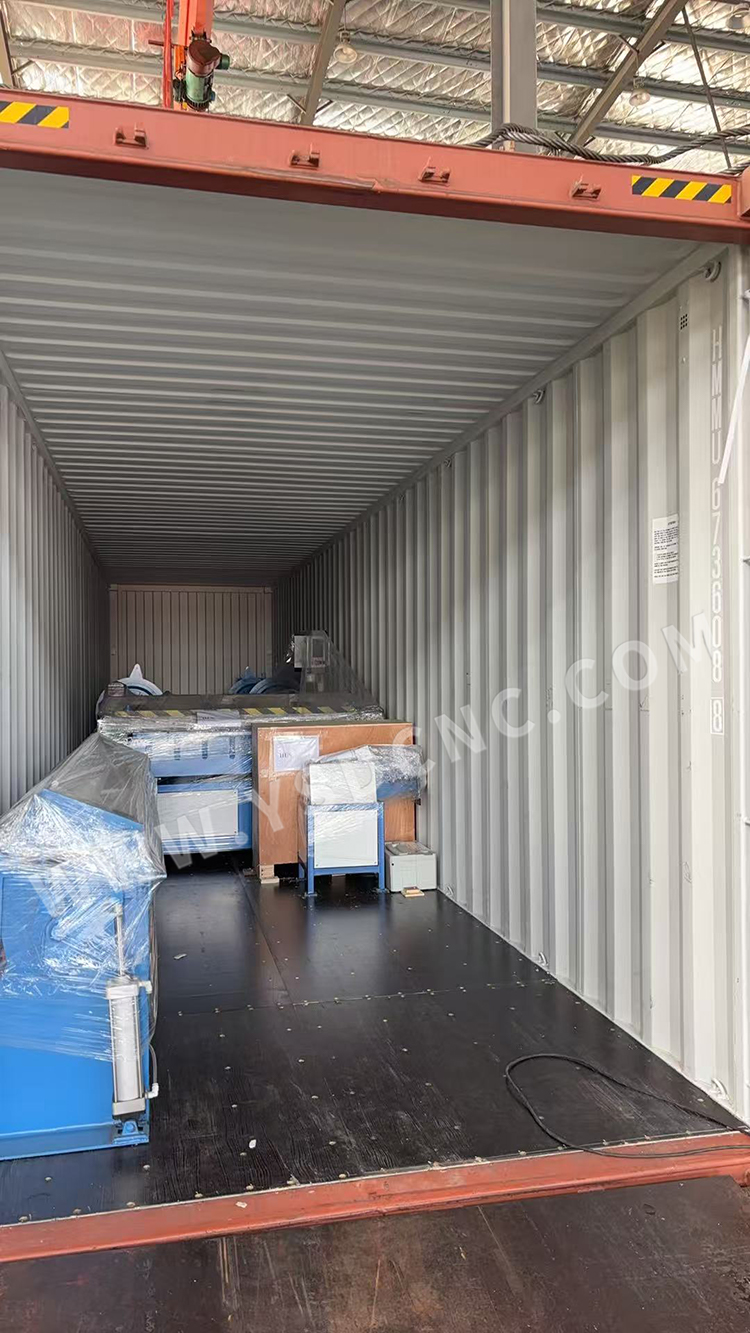 auto duct line 3 & Electric rotary machine & hydraulic riveting machine & Rack & Mobile small crane & Pneumatic TDF folding machine (19) 自动风管线3条&电动旋机&液压铆接机&机架&移动小吊机&气动TDF折边机 (19)